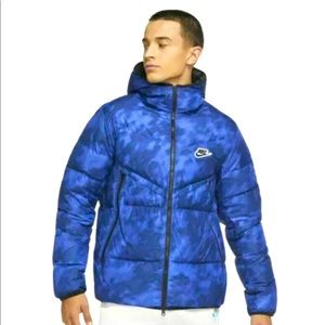 Nike Coats 